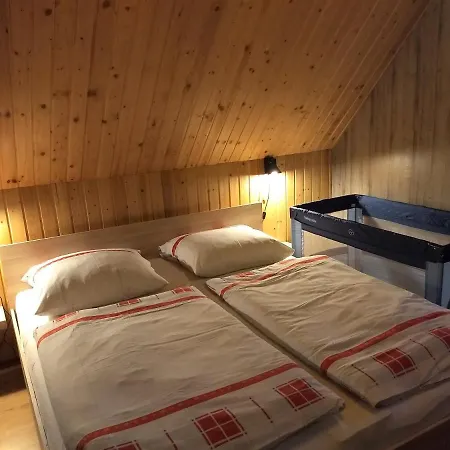 Nika Lodge *