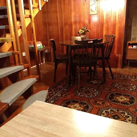 Nika Lodge *